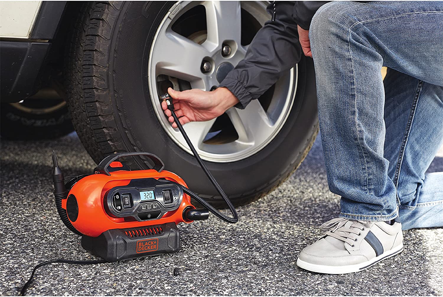 Steps to use the Portable Car Tire Inflators