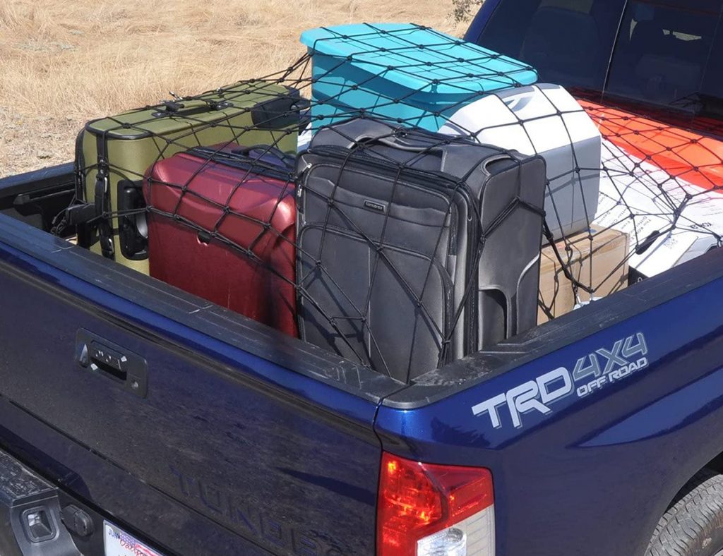 Bungee net for pick up truck bed